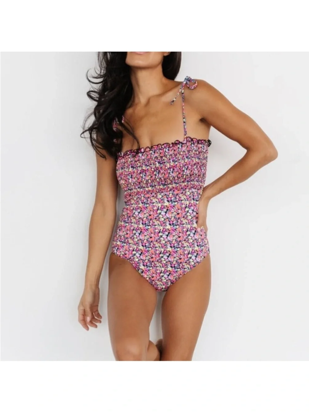 BalticBorn Nikki Smocked One Piece Swimsuit‎ in Neon Floral Beach Size Small